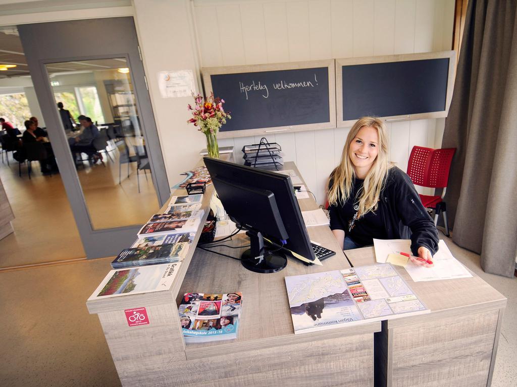 Lofoten Sommerhotell Og Vandrerhjem Kabelvåg 外观 照片